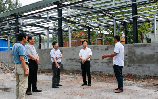 张书民督导调研扶贫就业创业基地建设和燃煤开云(中国)拆改工作 中国财经新闻网 www.prcfe.com